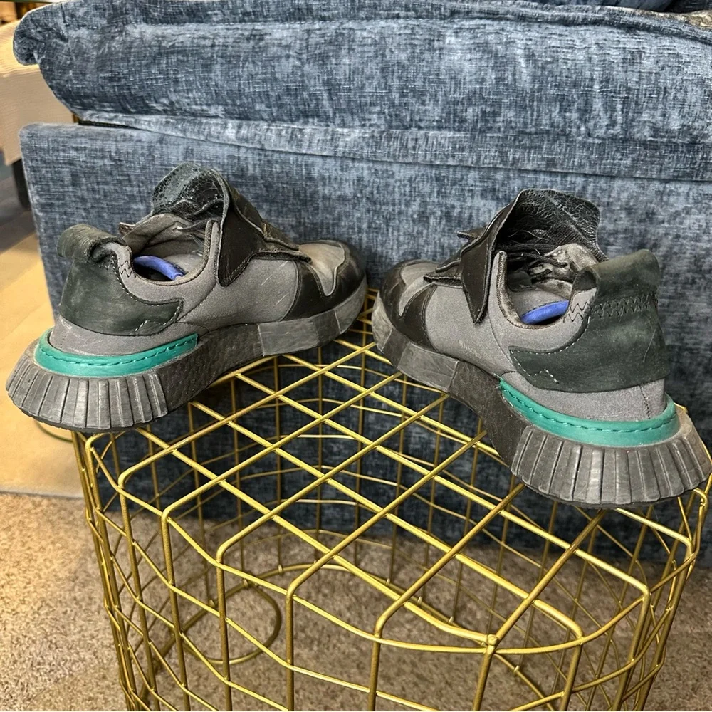 Adidas Futurepacer Boost Shoes Mens 6/Women’s 7.5